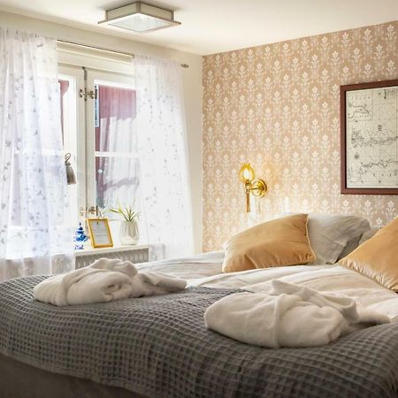 Fregatten Bed & Breakfast Karlskrona Buitenkant foto