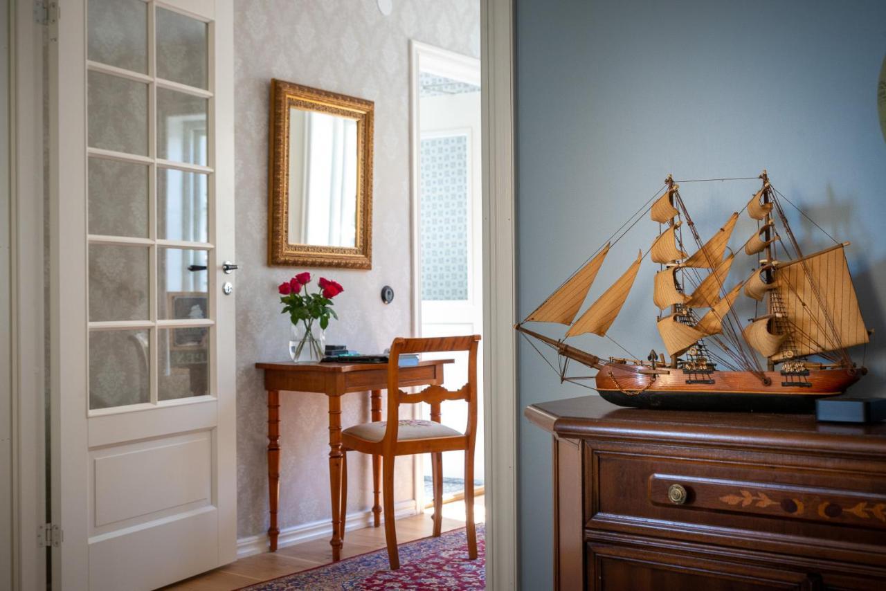 Fregatten Bed & Breakfast Karlskrona Buitenkant foto