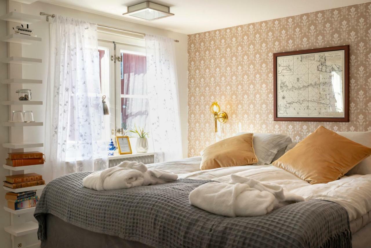 Fregatten Bed & Breakfast Karlskrona Buitenkant foto