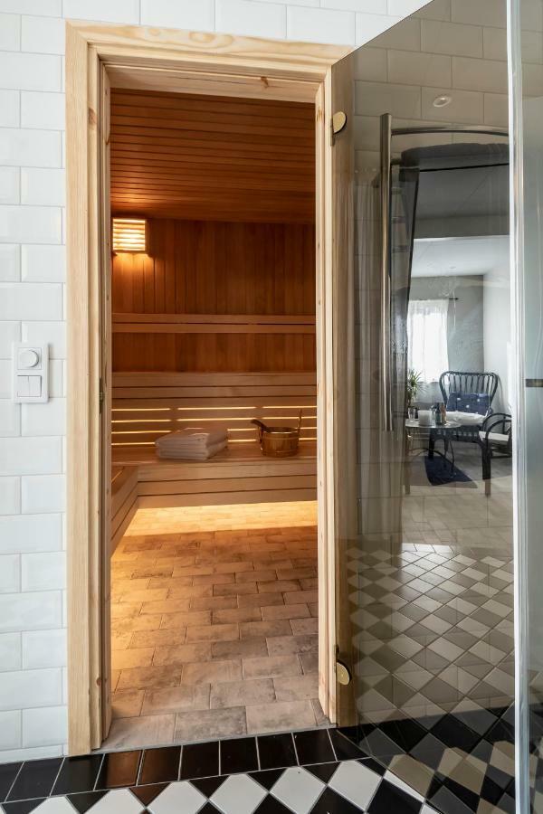 Fregatten Bed & Breakfast Karlskrona Buitenkant foto